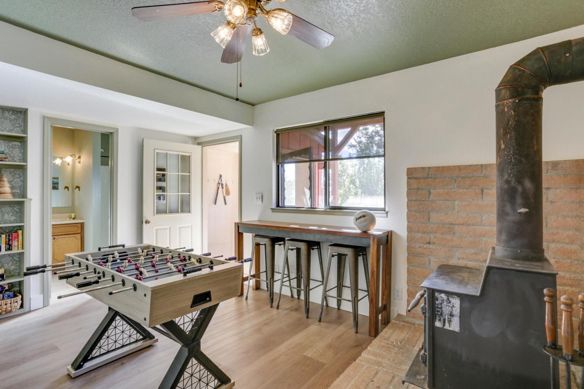 Pet-Friendly Escape With Game Room And Fire Pit! North Fork Buitenkant foto