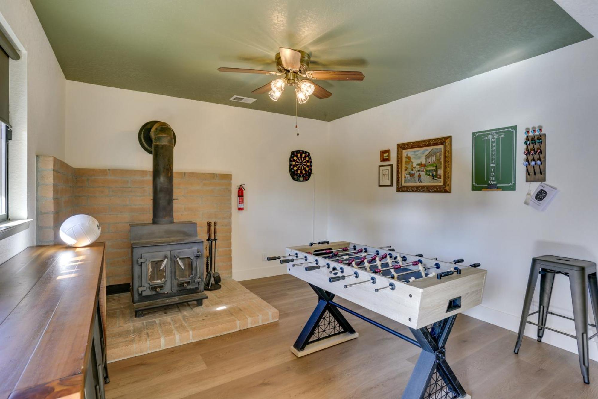 Pet-Friendly Escape With Game Room And Fire Pit! North Fork Buitenkant foto